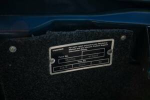 Image 30/50 of Bentley Azure Mulliner (1996)