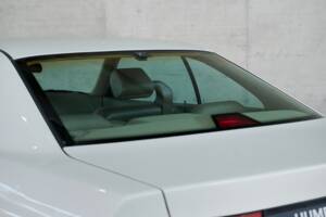 Immagine 14/50 di BMW 850i (1990)