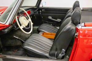 Bild 16/27 von Mercedes-Benz 280 SL (1970)