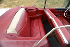 Bild 37/50 von Cadillac 62 Convertible (1954)