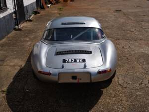 Image 30/50 de Jaguar Type E 3.8 (1970)