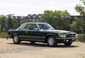 Image 2/36 of Mercedes-Benz 380 SLC (1981)
