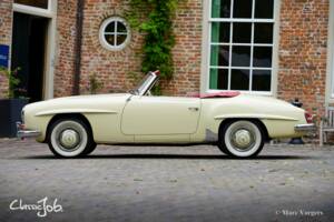 Image 2/61 of Mercedes-Benz 190 SL (1959)