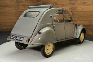 Immagine 9/19 di Citroën 2 CV A (1953)
