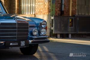 Afbeelding 6/18 van Mercedes-Benz 280 SE 3,5 (1973)