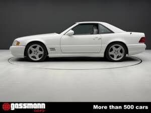 Immagine 5/15 di Mercedes-Benz SL 500 (2000)