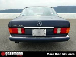 Bild 8/15 von Mercedes-Benz 560 SEL (1991)