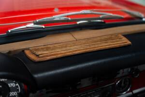 Image 21/35 of Mercedes-Benz 280 SL (1970)