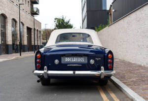 Image 9/27 of Rolls-Royce Silver Cloud III &quot;Chinese Eyes&quot; (1966)