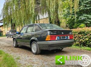 Image 3/10 of Alfa Romeo 75 2.0 Twin Spark (1991)