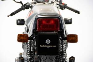 Immagine 23/50 di Suzuki GSX 750S Katana (1982)