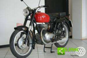 Image 4/19 of Gilera B 300 (1976)