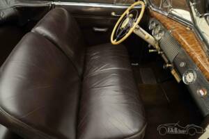 Image 16/19 of Buick Special Serie 40 (1940)