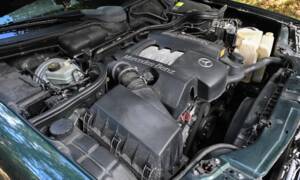 Image 5/50 of Mercedes-Benz E 320 (1998)