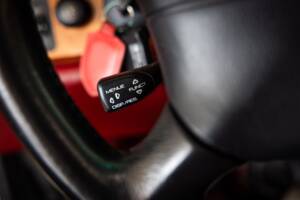 Immagine 18/32 di Porsche 911 Carrera (1994)