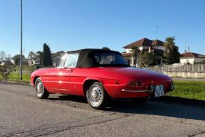 Bild 4/18 von Alfa Romeo 1750 Spider Veloce (1970)