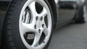 Immagine 17/41 di Porsche 911 Carrera 4 (1995)