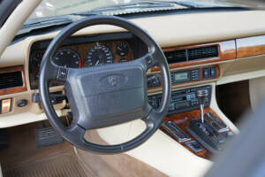 Bild 29/50 von Jaguar XJS 4.0 (1995)