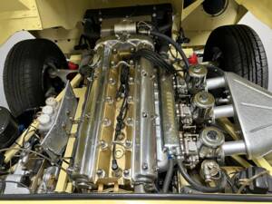 Image 8/22 de Jaguar Type E 4.2 (1965)
