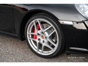 Image 20/26 of Porsche 911 Carrera (2010)