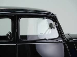Immagine 10/15 di Citroën Traction Avant 11 BL (1947)