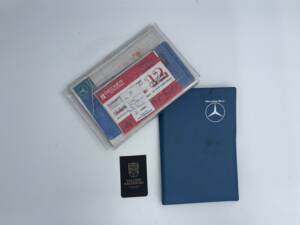 Bild 7/50 von Mercedes-Benz 380 SEL (1983)