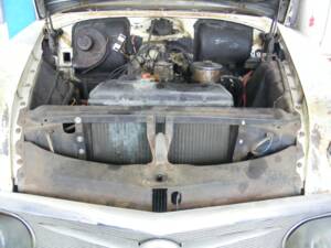 Image 6/56 of Buick 40 Special (1956)