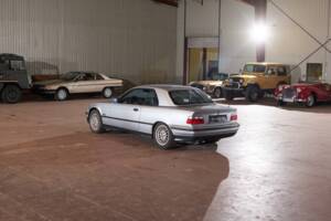 Immagine 9/27 di BMW 328i (1995)