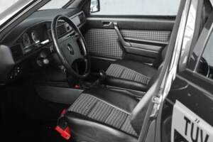 Imagen 26/50 de Mercedes-Benz 190 E 2.5-16 Evolution II (1990)