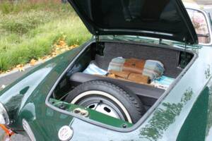 Image 9/17 of Volkswagen Karmann Ghia 1600 (1971)