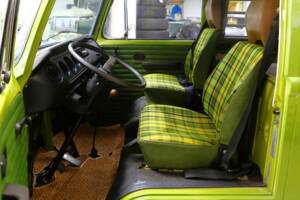 Afbeelding 16/25 van Volkswagen T2b Camper (1979)
