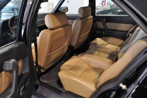 Image 27/33 of Alfa Romeo 164 3.0 24V Q4 (1996)