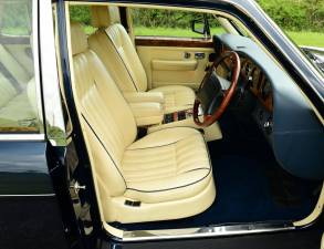 Image 27/50 of Rolls-Royce Silver Spur III (1995)