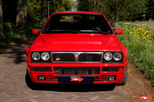 Image 5/32 of Lancia Delta HF Integrale Evoluzione I (1991)