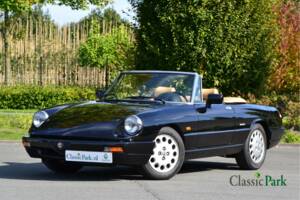 Image 1/50 of Alfa Romeo 2.0 Spider (1990)