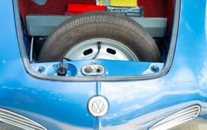 Image 28/36 of Volkswagen Karmann Ghia 1600 (1970)
