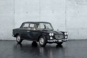 Image 3/50 of Lancia Flavia 1800 (1965)