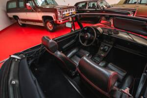 Image 18/24 of Alfa Romeo 2.0 Spider (1987)