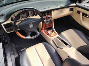 Bild 21/54 von Mercedes-Benz SLK 230 Kompressor (2002)