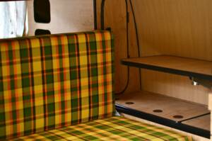 Image 5/18 of Volkswagen T2b panel van (1978)