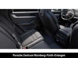 Bild 14/16 von Porsche Cayenne S E-Hybrid (2026)