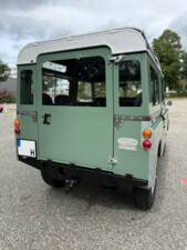 Image 6/20 of Land Rover 88 (1977)