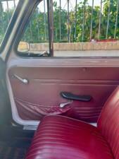 Image 41/56 of SEAT 850 Speciale (1971)