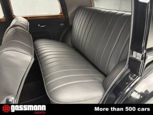 Bild 13/15 von Mercedes-Benz 230 (1939)