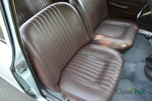 Image 24/50 de Alfa Romeo Giulia 1300 (1967)