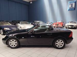 Bild 5/46 von Mercedes-Benz SLK 200 (2000)