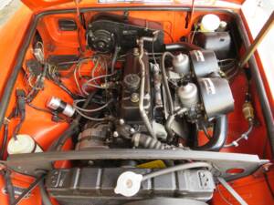 Immagine 16/18 di MG MGB GT (1972)
