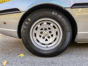 Bild 15/35 von Lamborghini Espada 400 GT (1976)