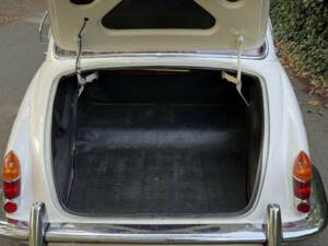 Bild 23/27 von Jaguar S-Type 3.8 (1965)