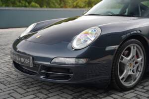 Bild 26/50 von Porsche 911 Carrera 4S (2007)